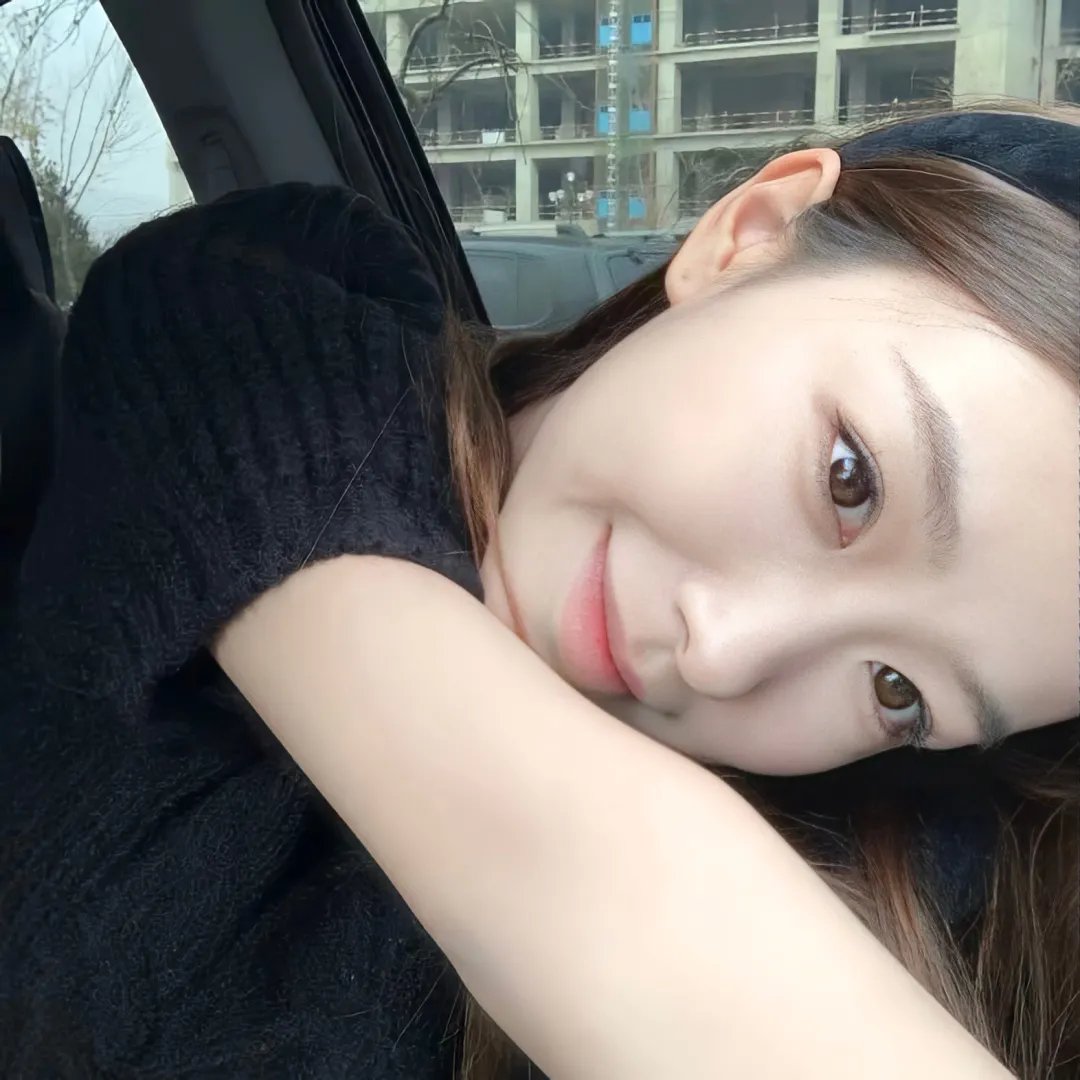 魔鬼女房东